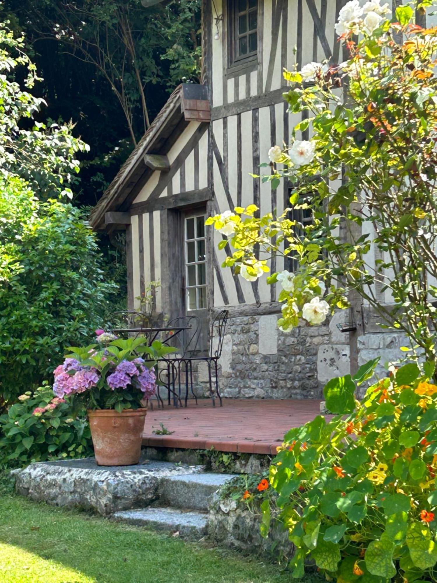 Les Hortensias Manerbe Exterior foto